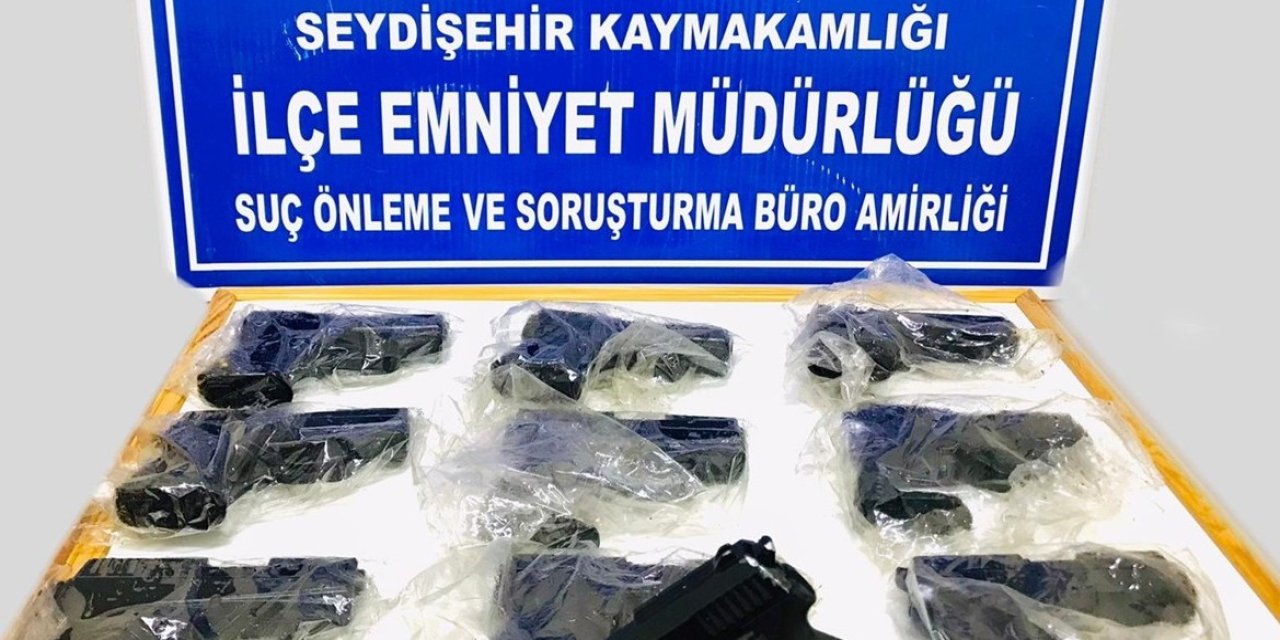 Silah operasyonunda 4 gözaltı