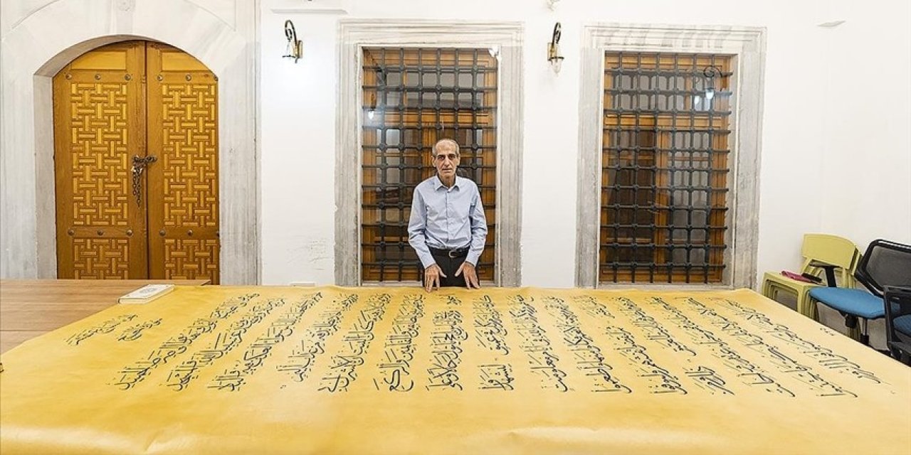 Dünyanın en büyük el yazması Mushaf'ı Türkiye'de yazıldı