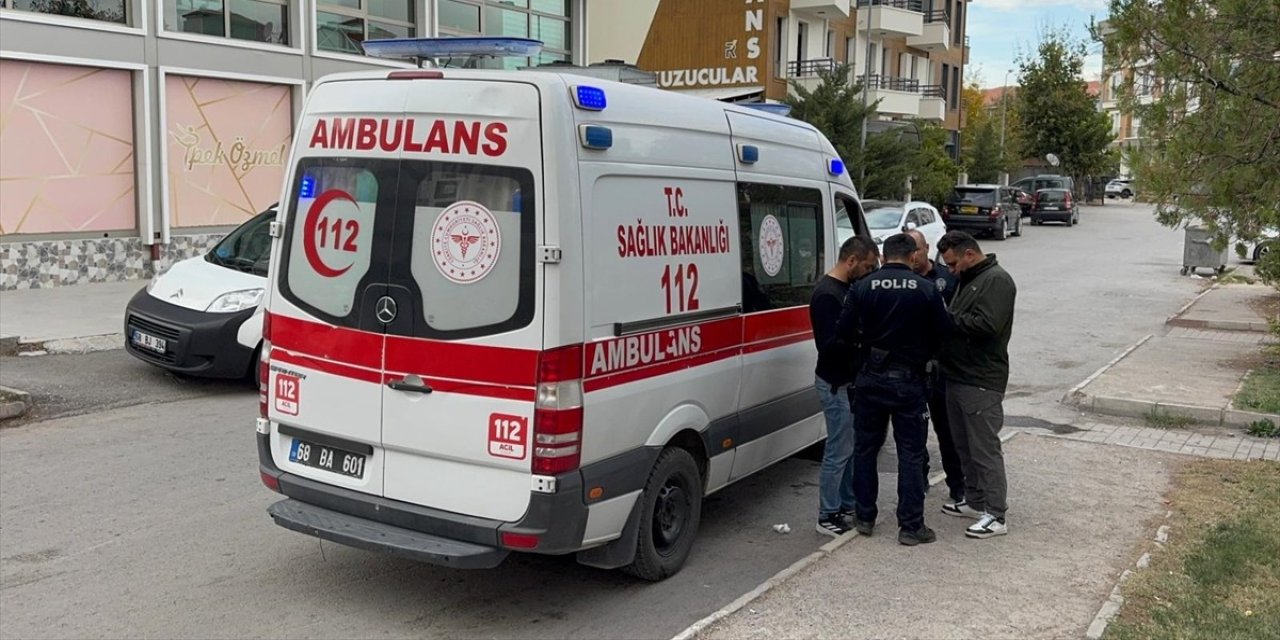 Bıçaklı kavgada 2 çocuk yaralandı