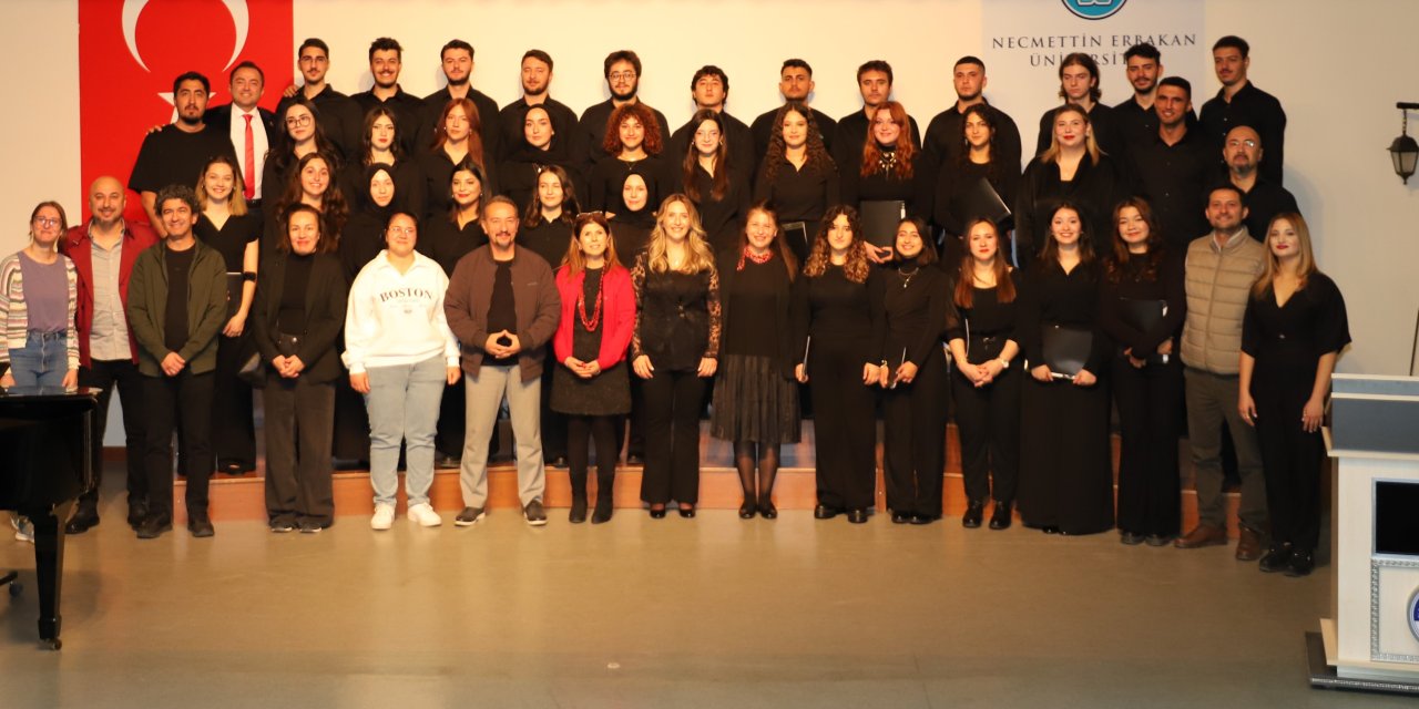 29 Ekim coşkusu NEÜ sahnesinde