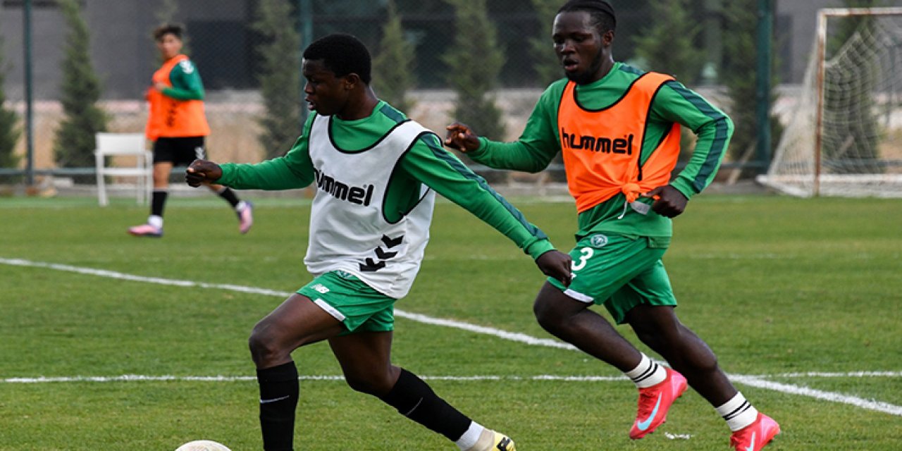 Konyaspor Afrikalı futbolcu deniyor