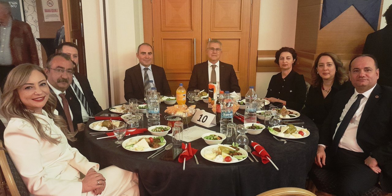 Konya'da Eğitim-İş’ten,  Cumhuriyet kutlaması