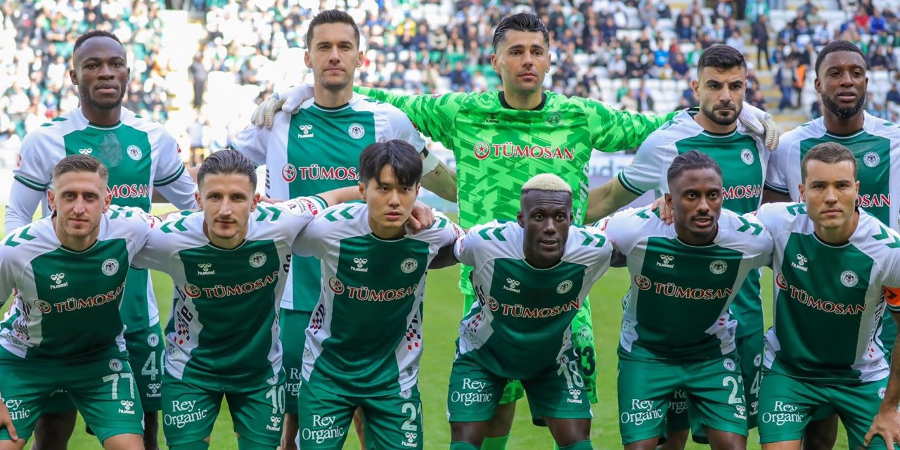 Konyaspor maçı kaybetti ama yerini kaybetmedi