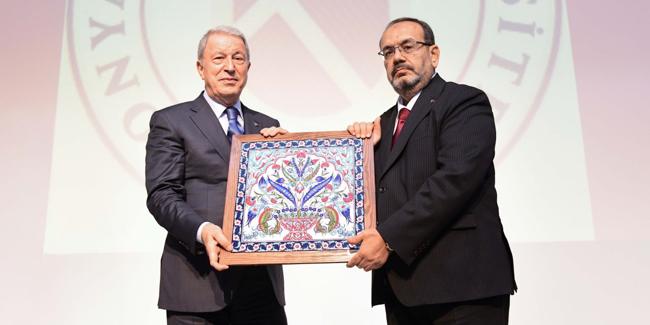 Akar güvenlik politikalarını anlattı