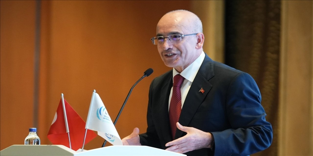 Hazine ve Maliye Bakanı Şimşek: Bölgesel ticarette, hizmet ihracatında ve yeşil dönüşümde ciddi potansiyelimiz var