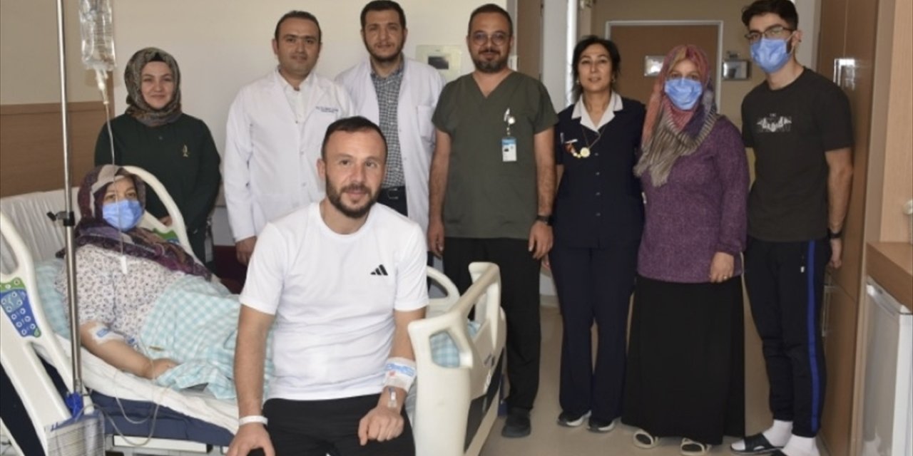 Konya'da 10 ayda 40 hastanın yüzü organ nakliyle güldü