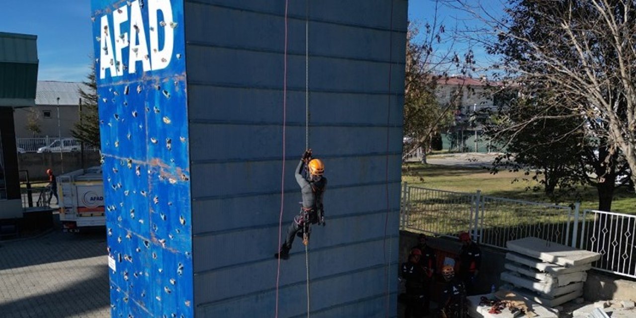 AFAD görevlileri yeni kahramanlar yetiştiriyor