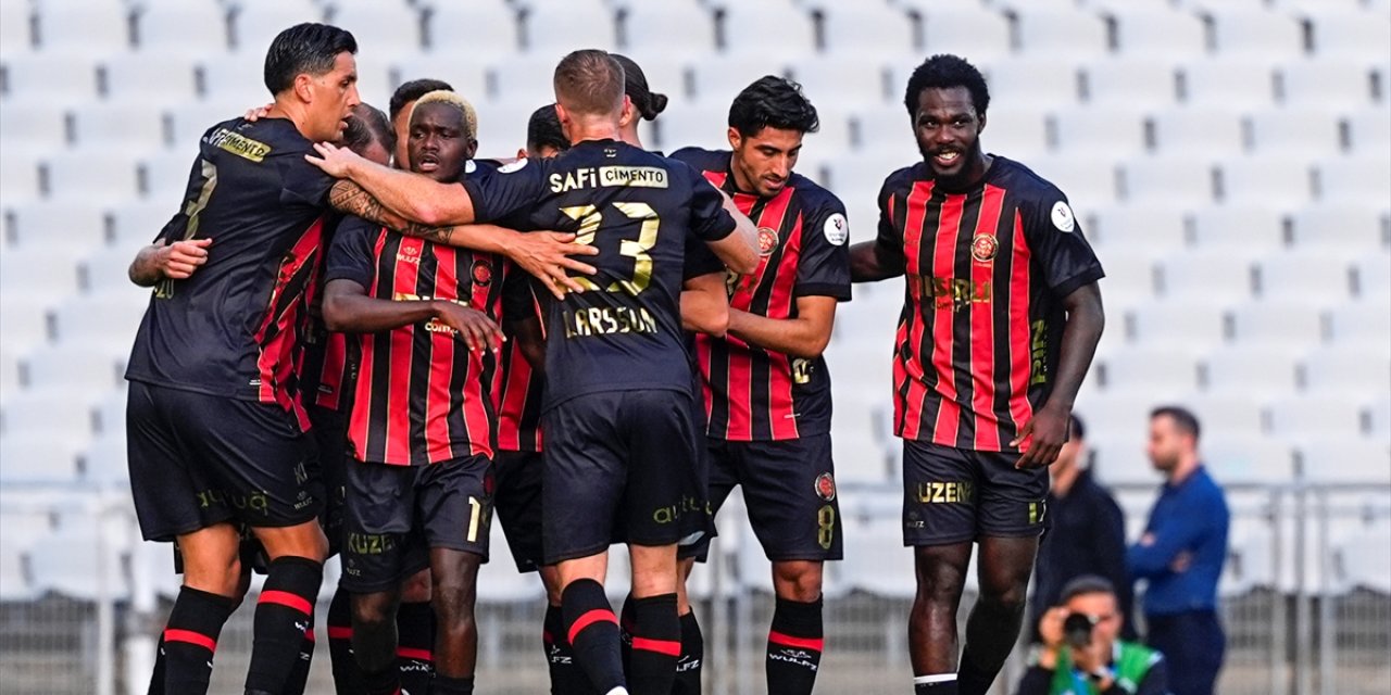 Konyaspor rakibine ilkleri yaşattı