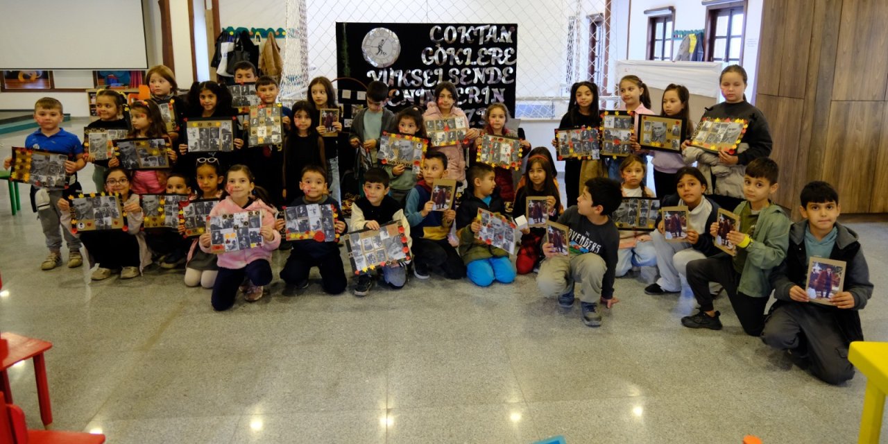 Akşehir'de çocuklardan 'Atatürk' etkinliği