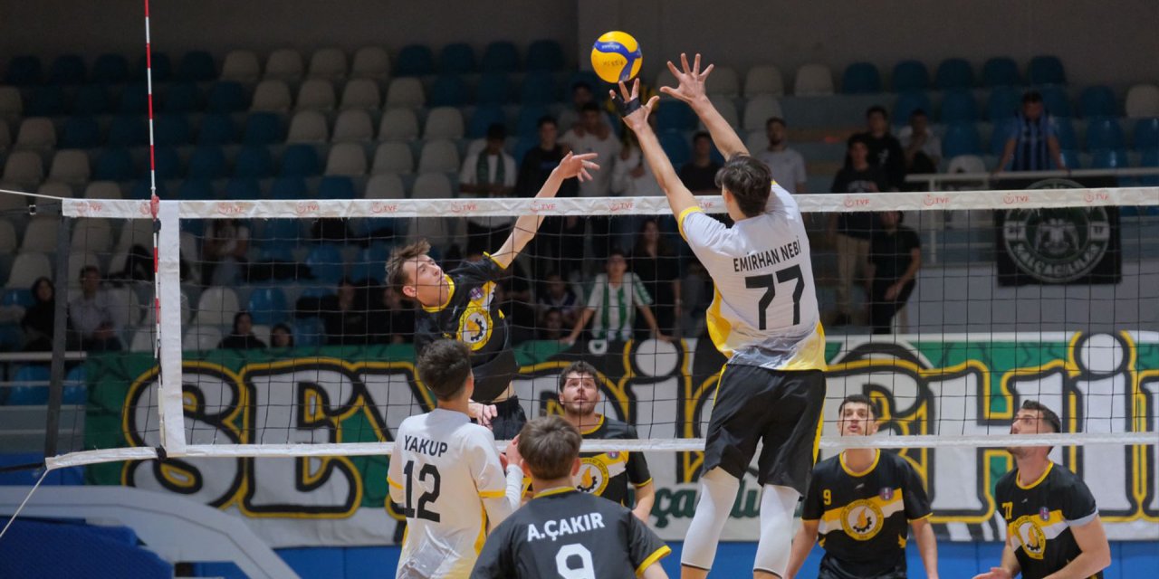 Büyükşehir filede ilk yenilgisini aldı