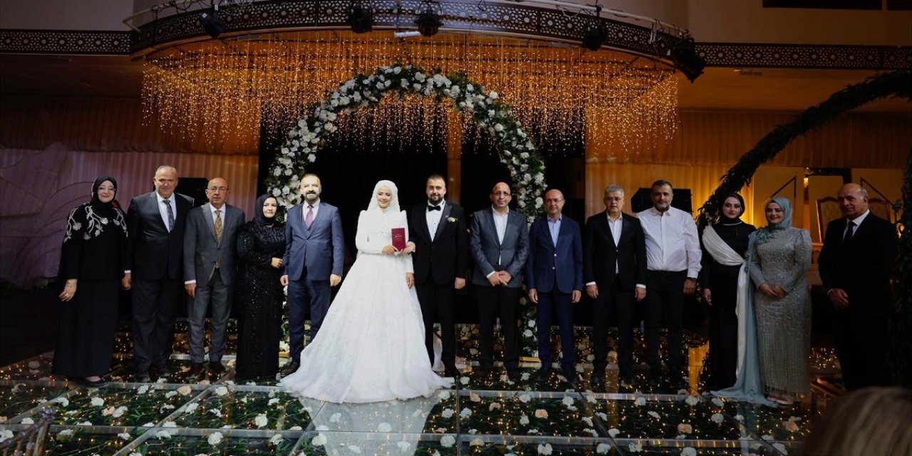 Hanife Nur ve İzzet Can mutluluğa ‘evet’ dedi