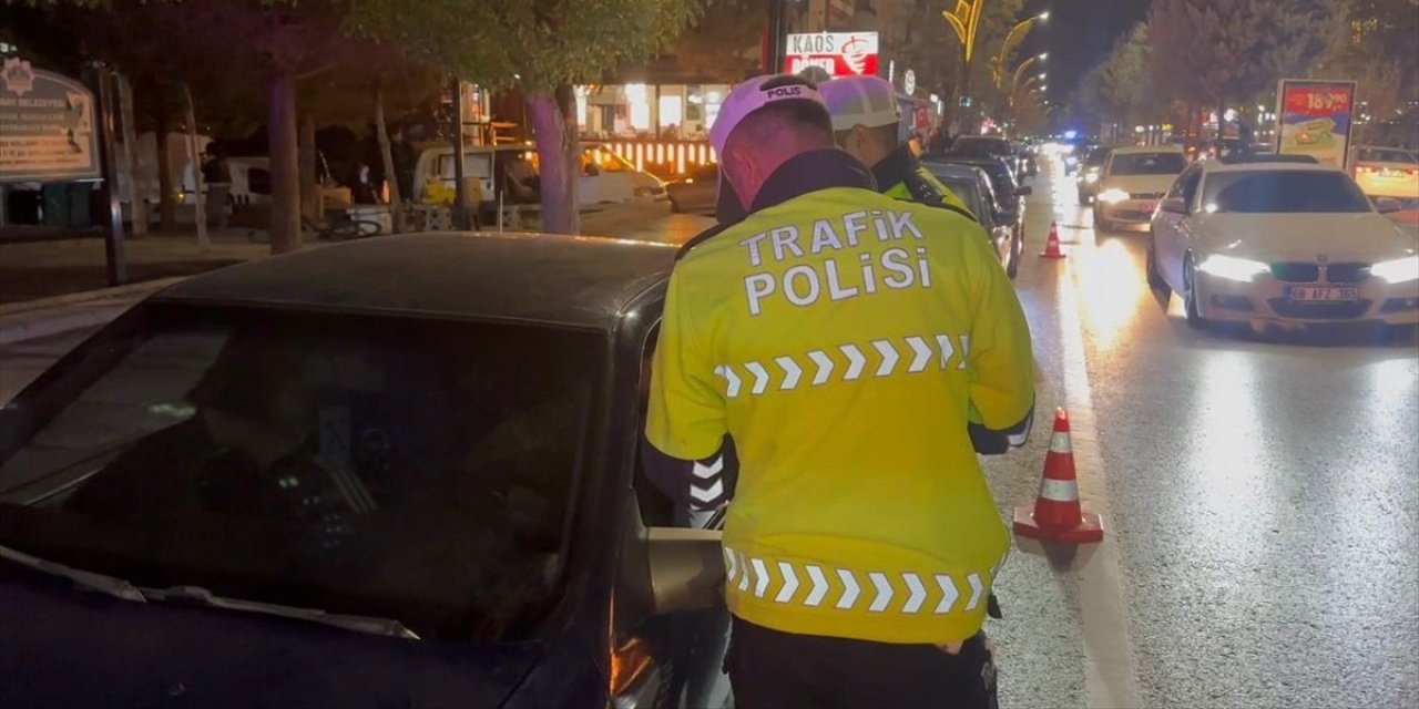 40 sürücüye ceza yağdı