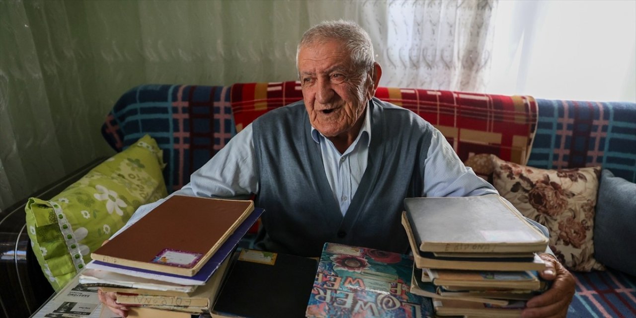 89 yaşındaki şair tutkusundan vazgeçmiyor