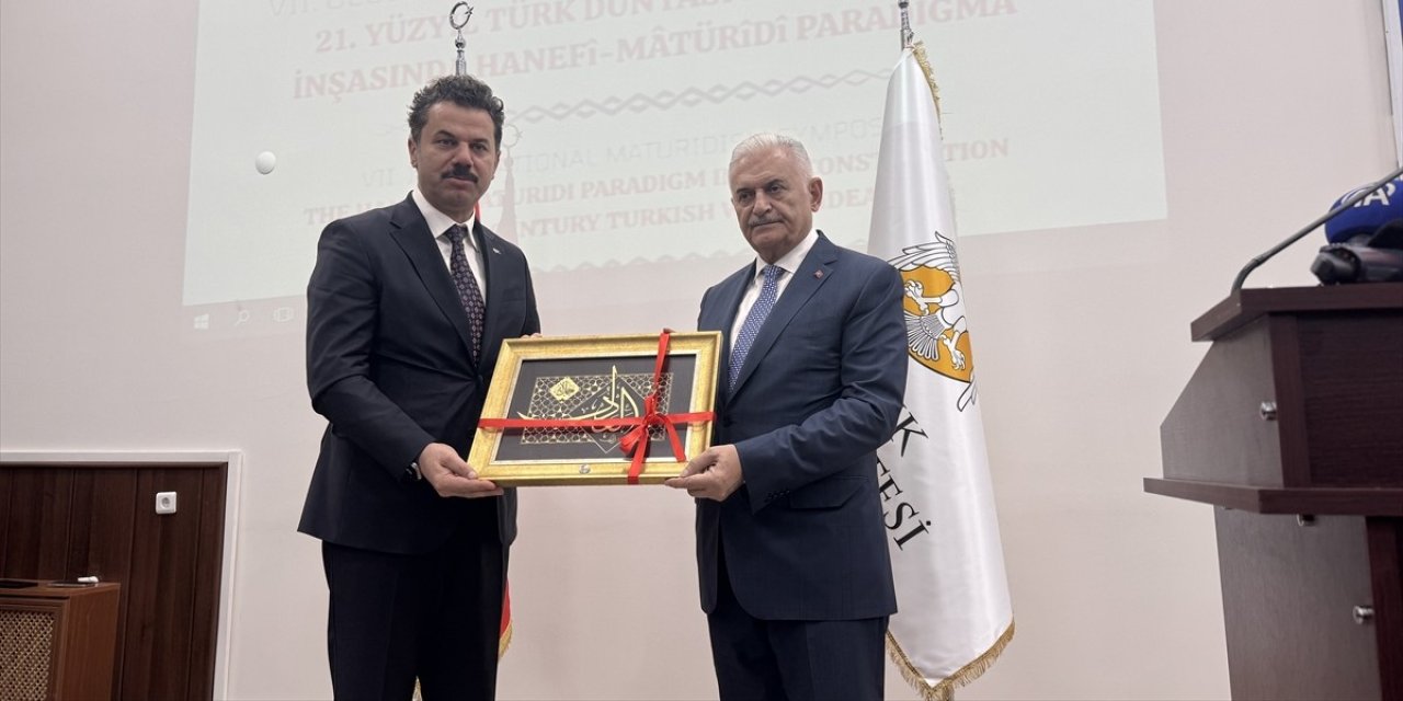 Uluslararası Matüridilik Sempozyumu başladı