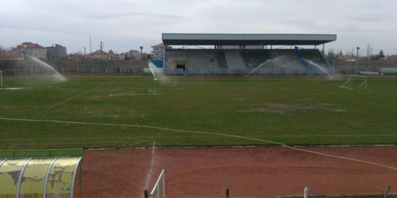 Beş ilçenin stadyumları sentetik çim olacak