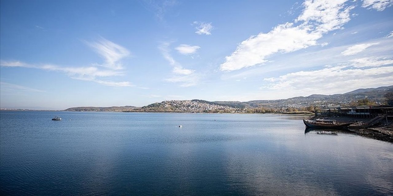 Gölde su stresini azaltmak için tedbirler artırıldı