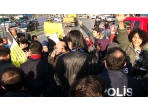 Ak Parti İl Başkanlığı Önünde Eylem