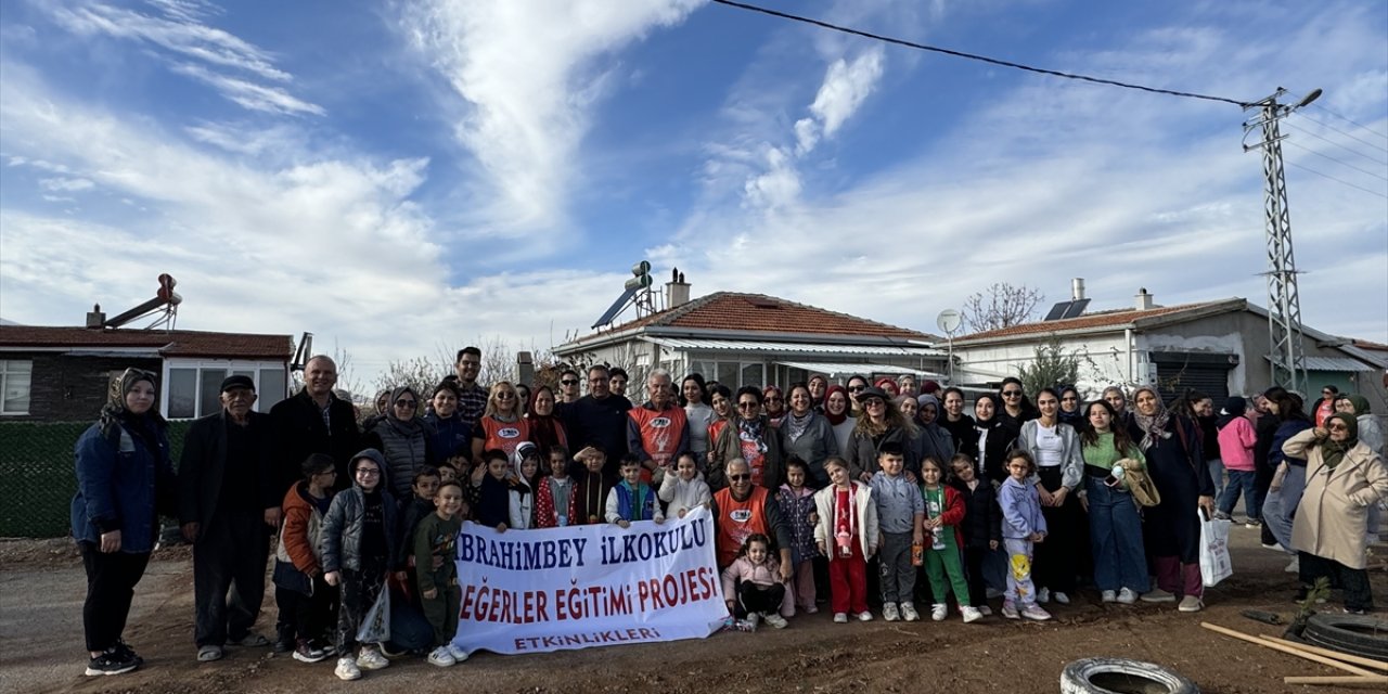 Karaman'da fidan dikim etkinliği düzenlendi