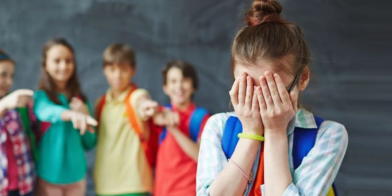 Akran zorbalığına karşı üç bakanlıktan mücadele