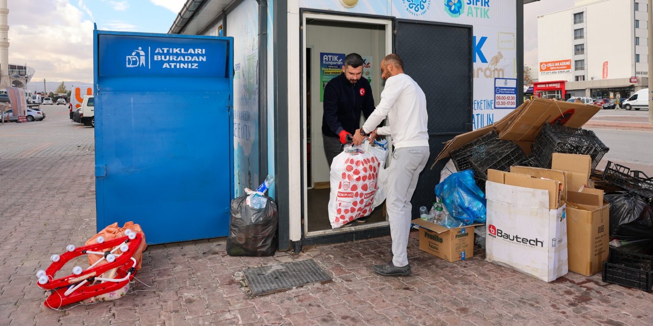 Selçuklu'nun 'Atık Kumbaram' projesi sürüyor