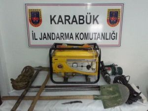 Eflani’de Kaçak Kazı Operasyonu