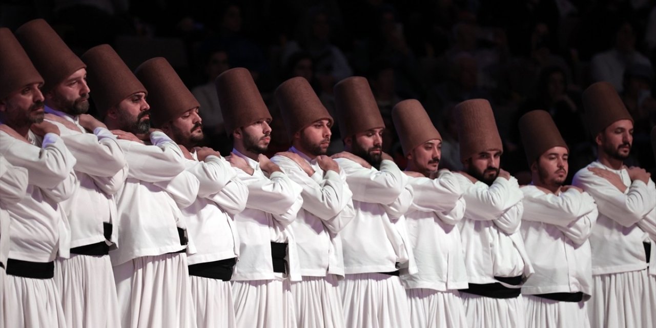 'Huzur Vakti'nde sema ayini