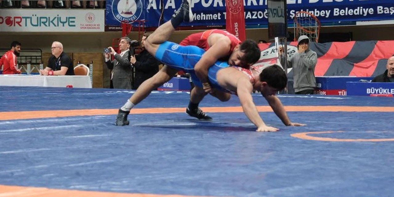 Türkiye Güreş Şampiyonası başladı