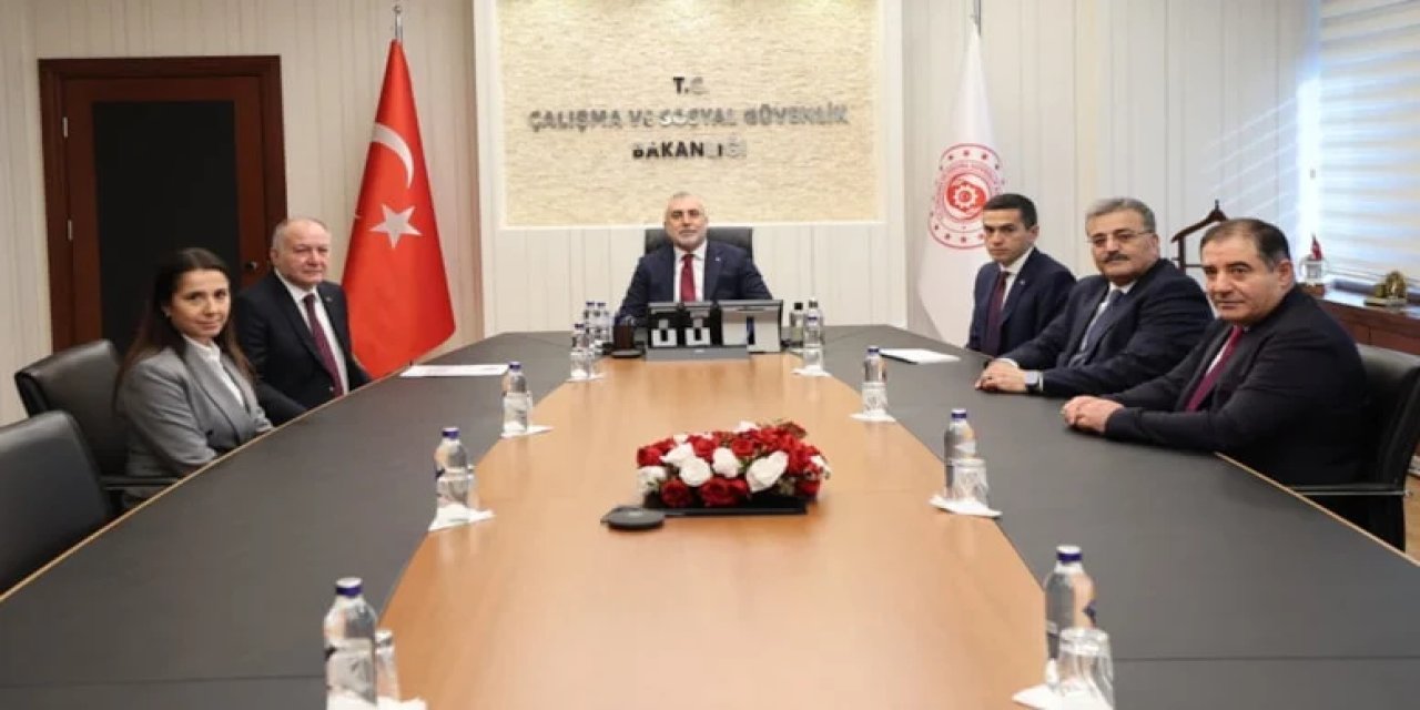 Türk-İş asgari ücret talebiyle şaşırttı: Yüzde 78 zam isteniyor!