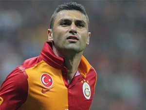 Burak taraftarla kapıştı!
