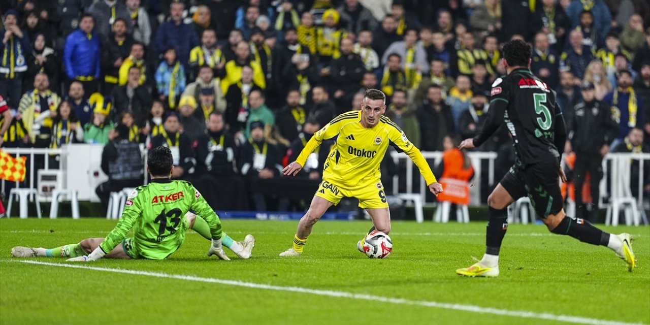 Konyaspor'a İstanbul’da hezimet