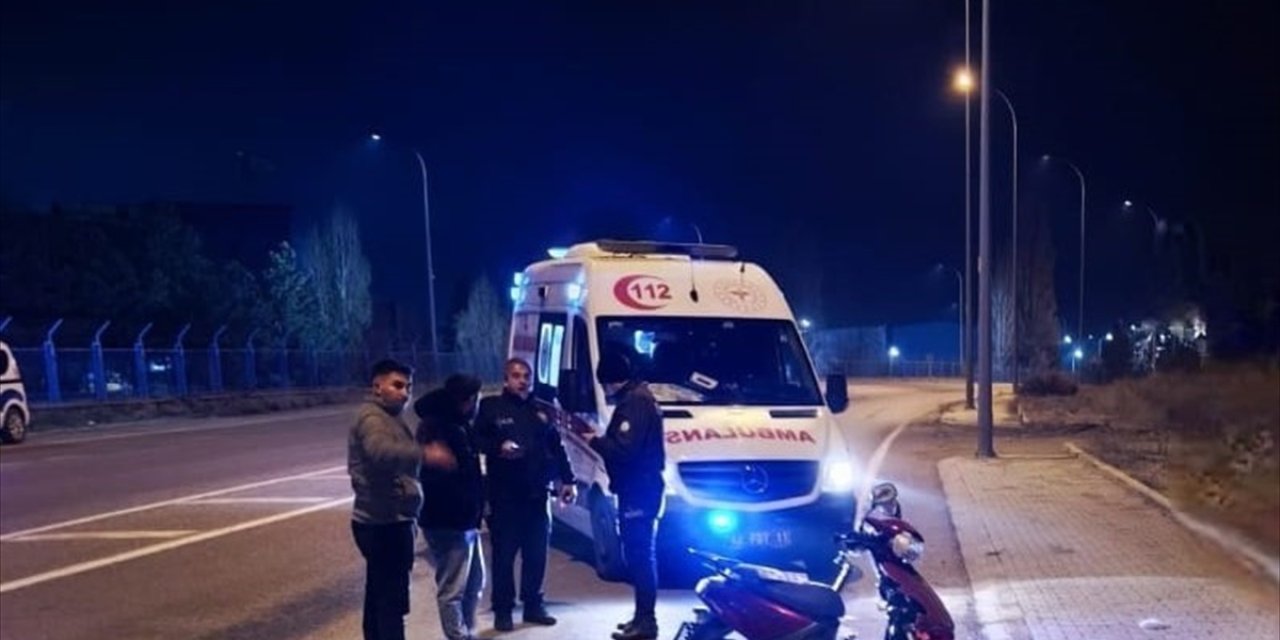 Seydişehir'deki motosiklet kazasında 2 kişi yaralandı