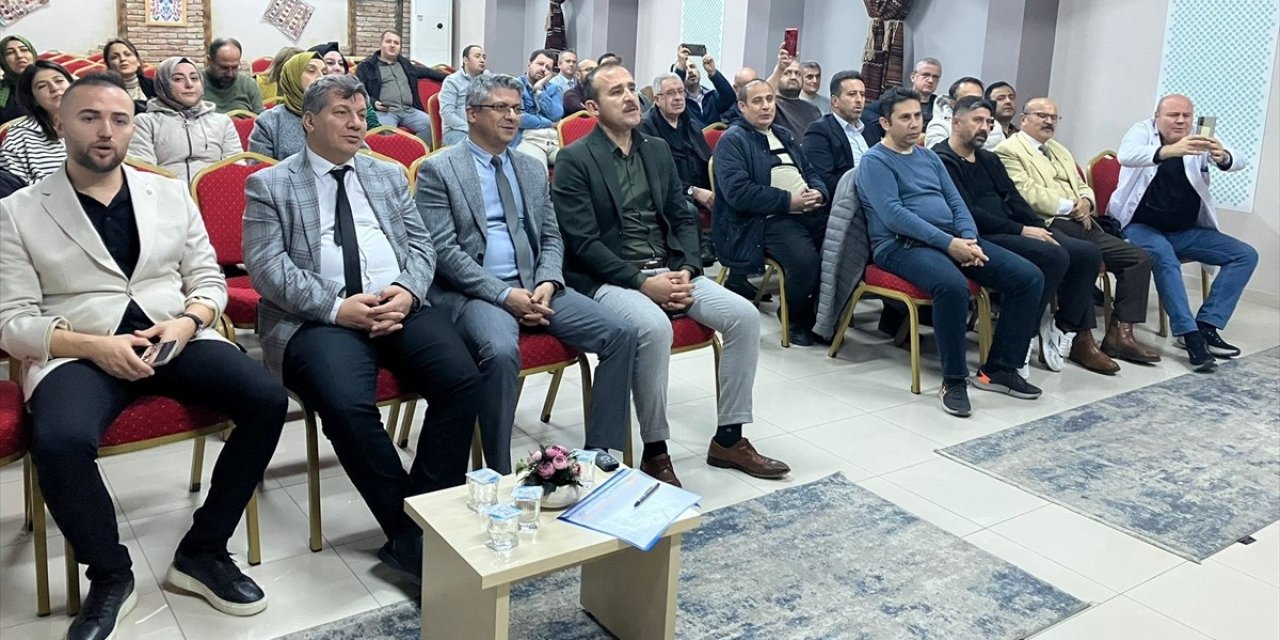 Konya'da öğretmen akademileri etkinliği sürüyor