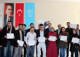 Genç girişimcilere uygulamalı eğitim