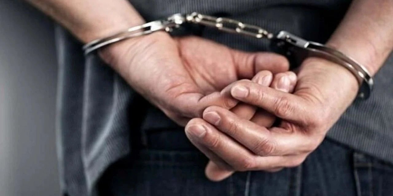 Konya'da denetimden kaçarken aracıyla polise çarptı