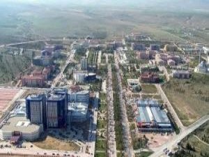 Öğrencilerin yüzde 74'ü siyasi haberleri okuyor