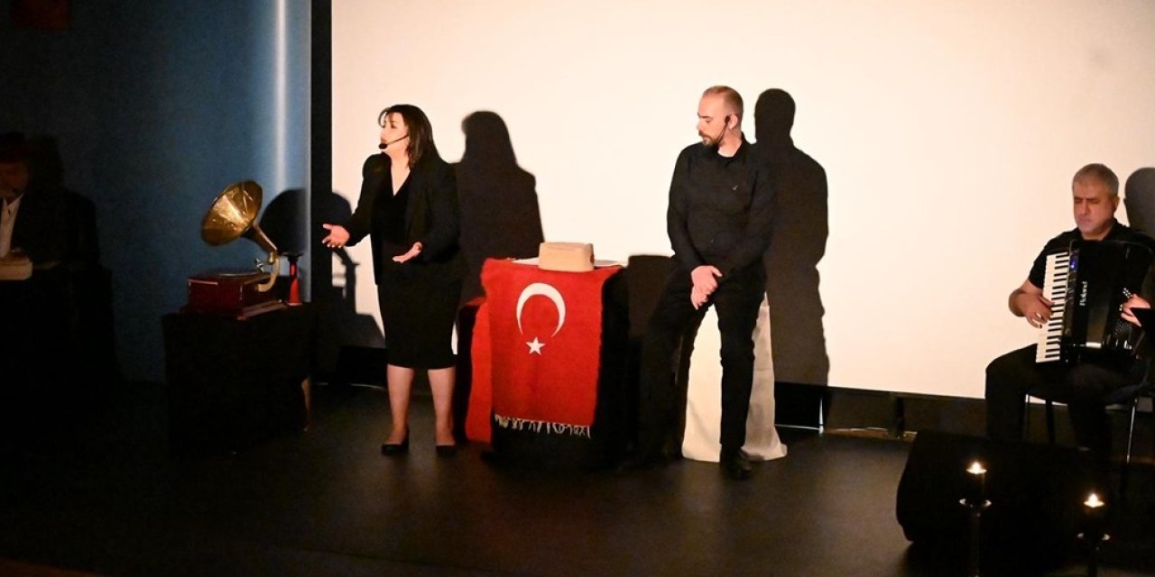 Seydişehir'de 'Bizim Akif' sahnelendi