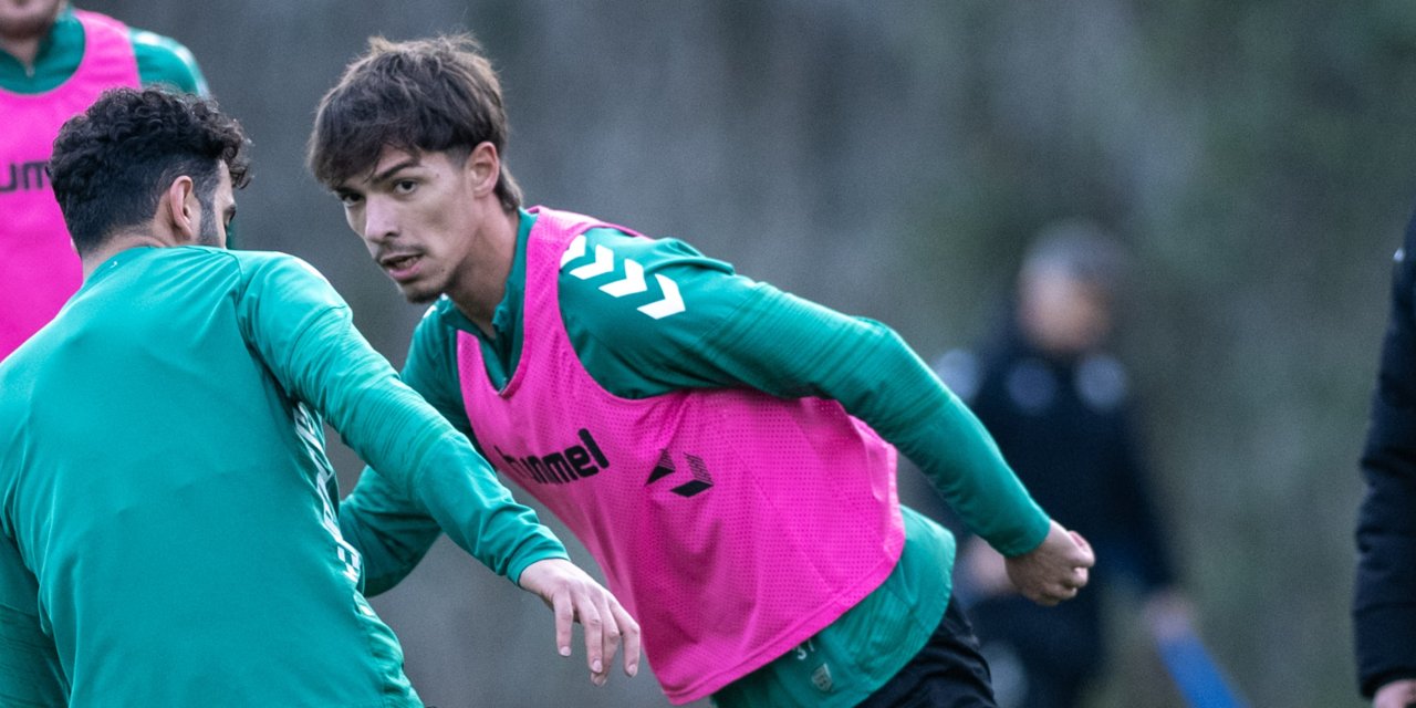 Genç futbolcular da Antalya kampına götürüldü