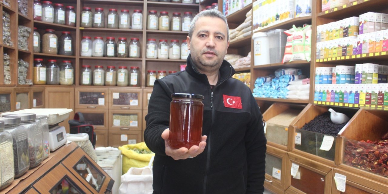 Bal gerçek mi, sahte mi? İşte en pratik anlama yöntemi