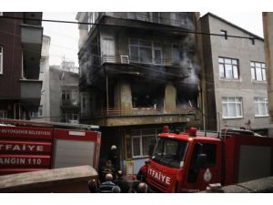 Yanan Evden Kız Çocuğunu Kurtaran İşçi Kahraman İlan Edildi