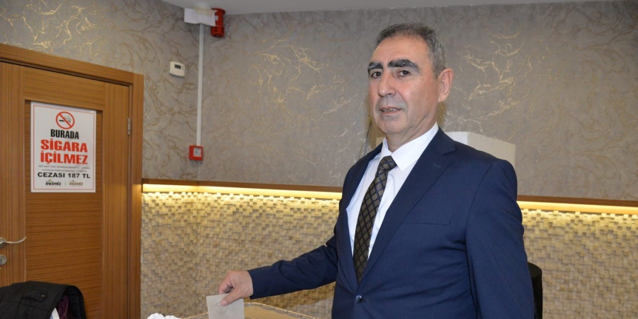 Pastacılar Odası'nda Kağnıcıoğlu güven tazeledi