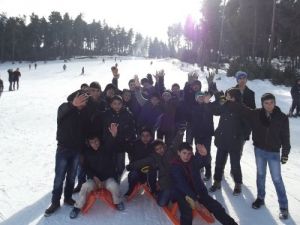 Kağızman Okuma Salonu Öğrencileri Piknikte Moral Buldu