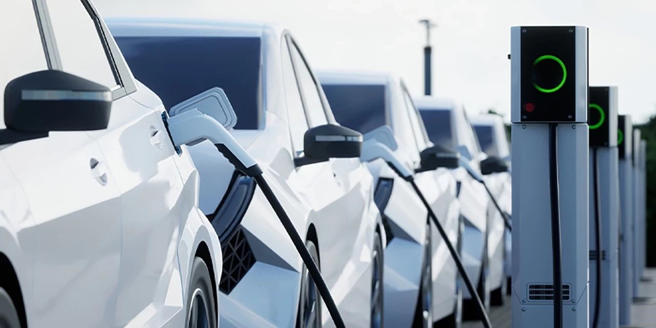 Trafiğe kayıtlı elektrikli otomobil sayısı 370 bini aştı