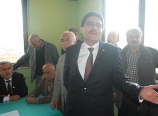 Marangozcu esnafı 'Dülgeroğlu' dedi