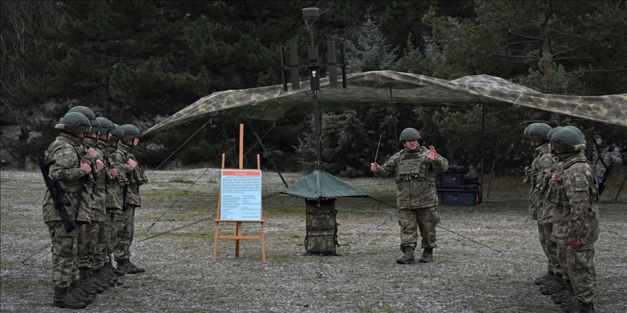 Uzman erbaşlar, TSK'nın teknik ve kritik alanlarında önemli görevler üstleniyor