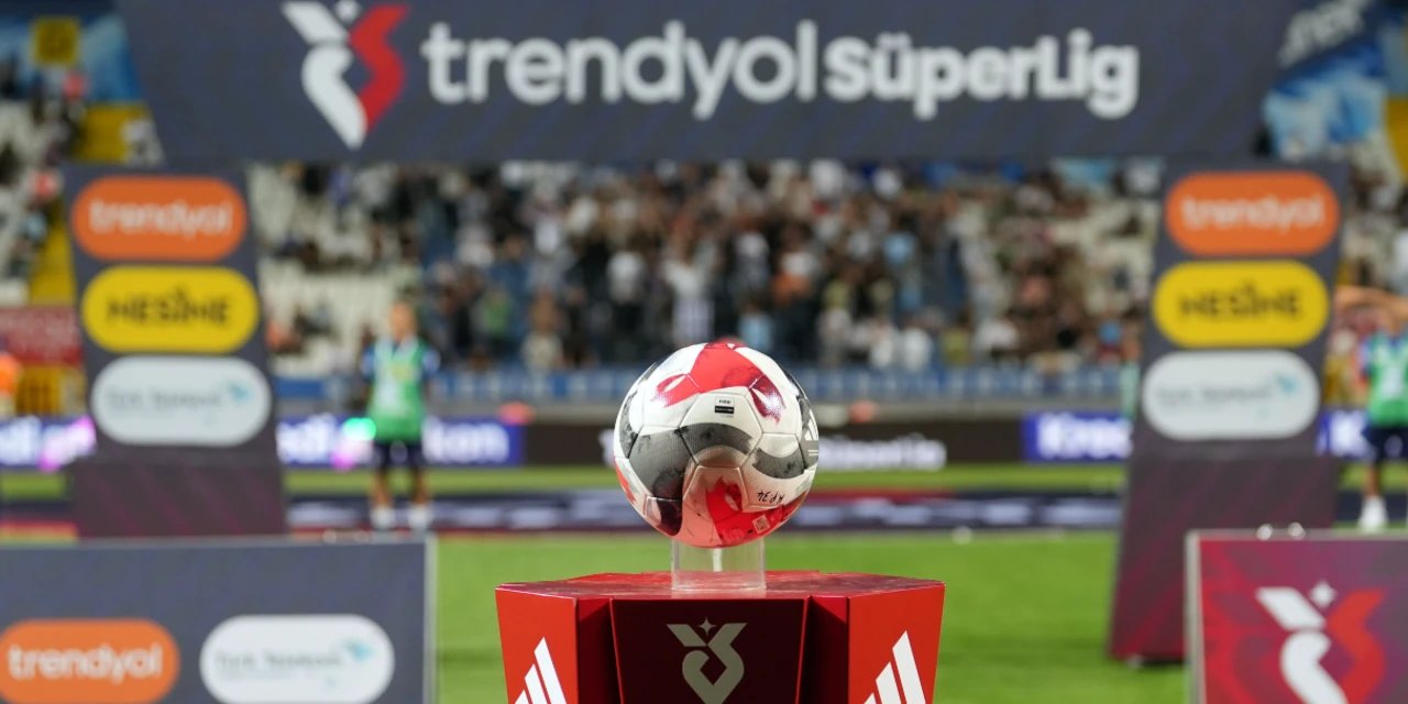 Süper Lig'in 27. haftasında "milli maç" değişiklikleri