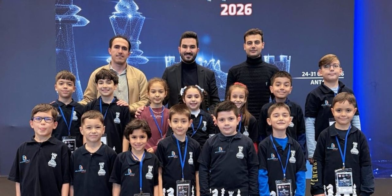 AS Satranç Antalya'dan şampiyonlukla döndü