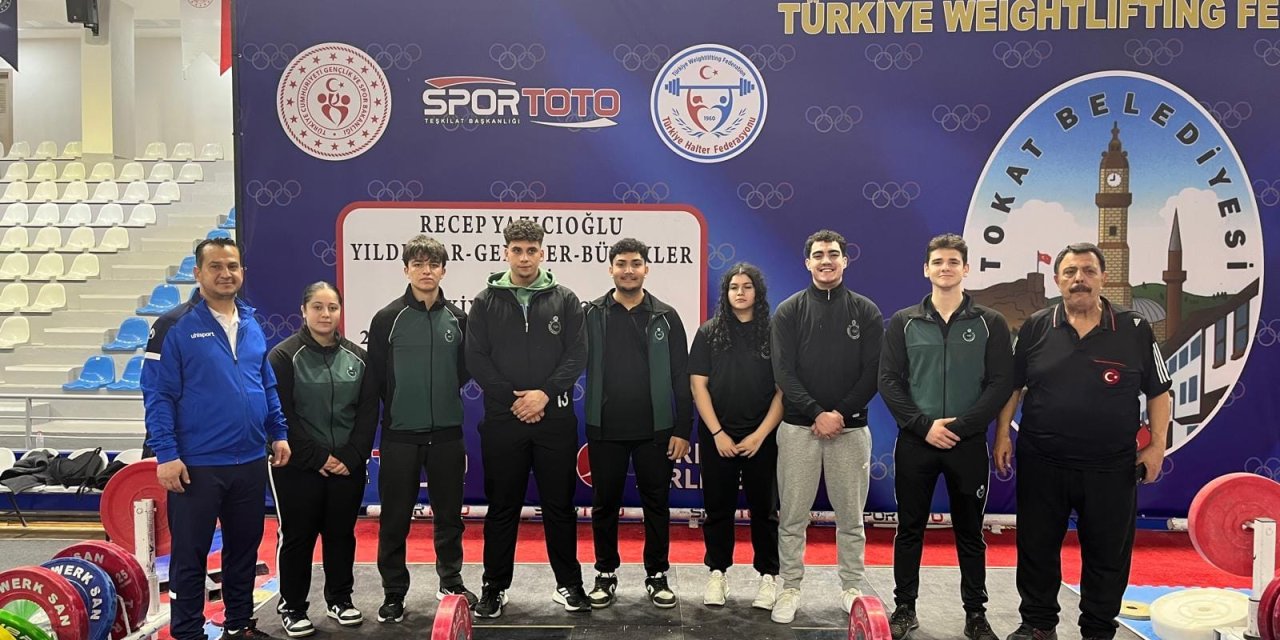 Karatay Belediyespor’dan halterde Türkiye şampiyonluğu