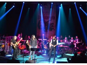 Barış Manço Ve Cem Karaca Anıldı