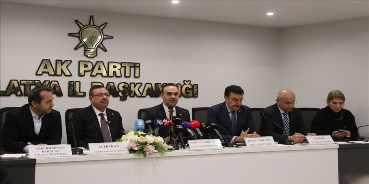 Bakan Kacır: Sanayi katma değerimizi 241 milyar dolara yükselttik