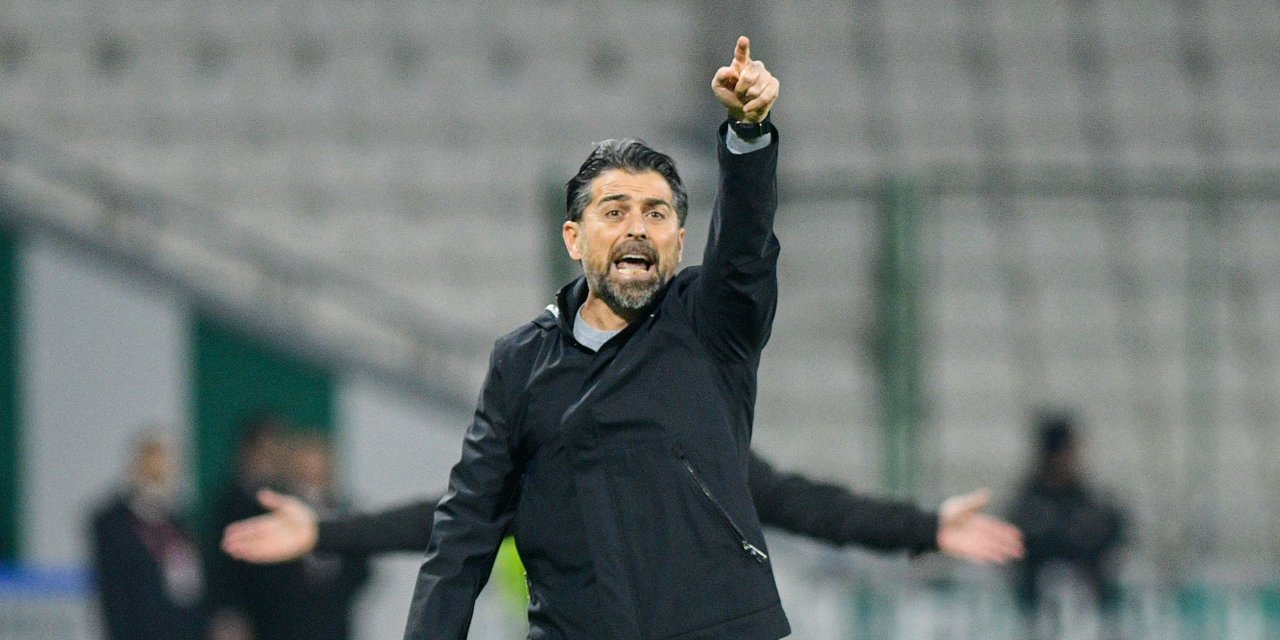 İlhan Palut, Başakşehir'i deplasmanda yenemiyor​​​​​​​